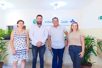 Implantes e aparelhos dentários gratuitos