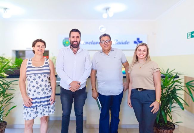 Implantes e aparelhos dentários gratuitos